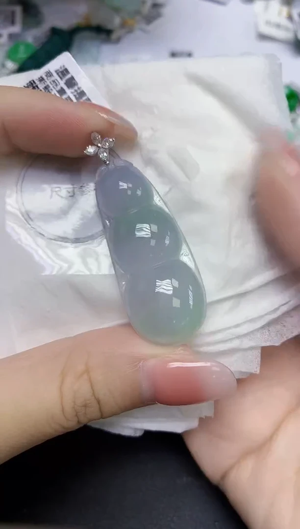 颈饰18K金镶嵌翡翠天然缅甸翡翠A货百元以上9元证书费自理