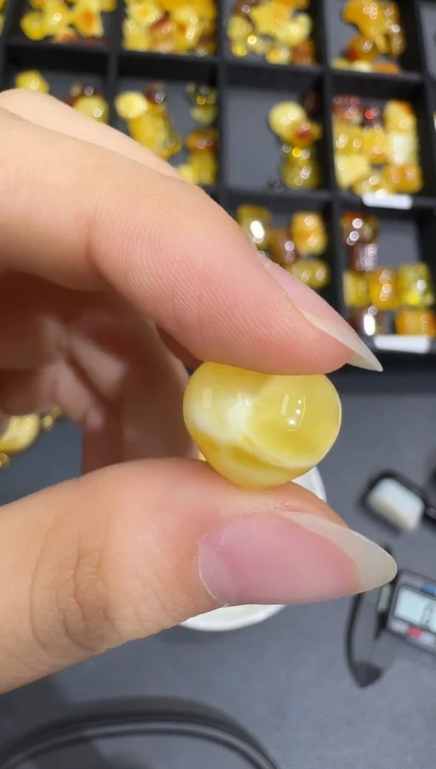 未镶嵌颈饰琥珀X0724-1195-250