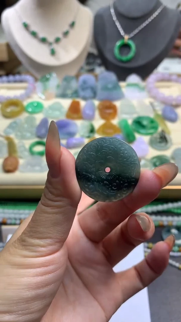 【闪购商品】定制翡翠未镶嵌翡翠