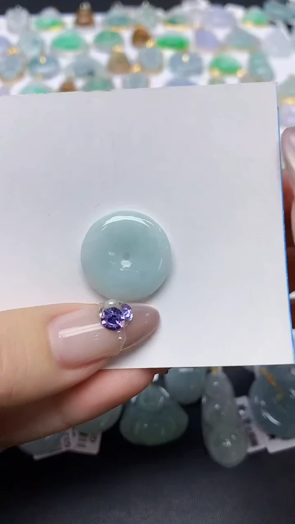 翡翠未镶嵌颈饰天然翡翠A货