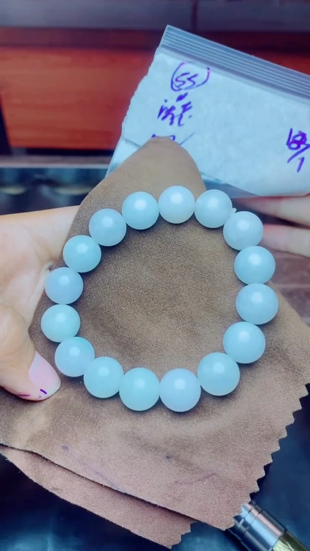 【闪购商品】定制翡翠未镶嵌珠串