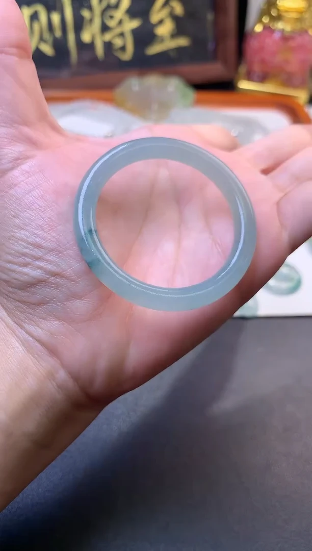 未镶嵌定制翡翠毛货