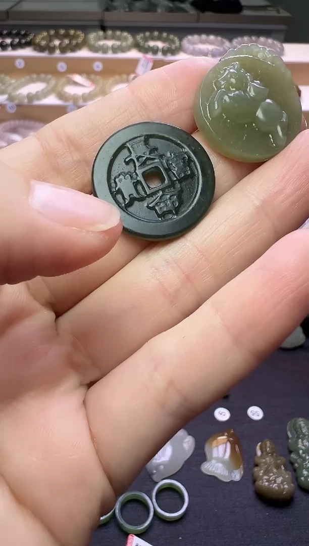 颈饰未镶嵌和田玉188号链接两个20米