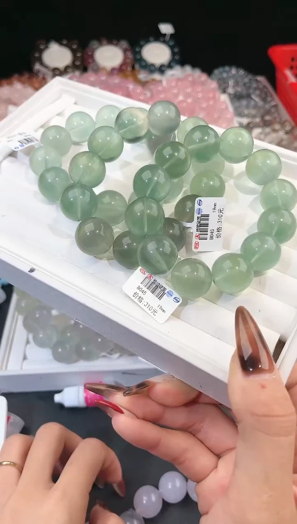 【闪购商品】萤石手链未镶嵌多样性发一奶绿19mm