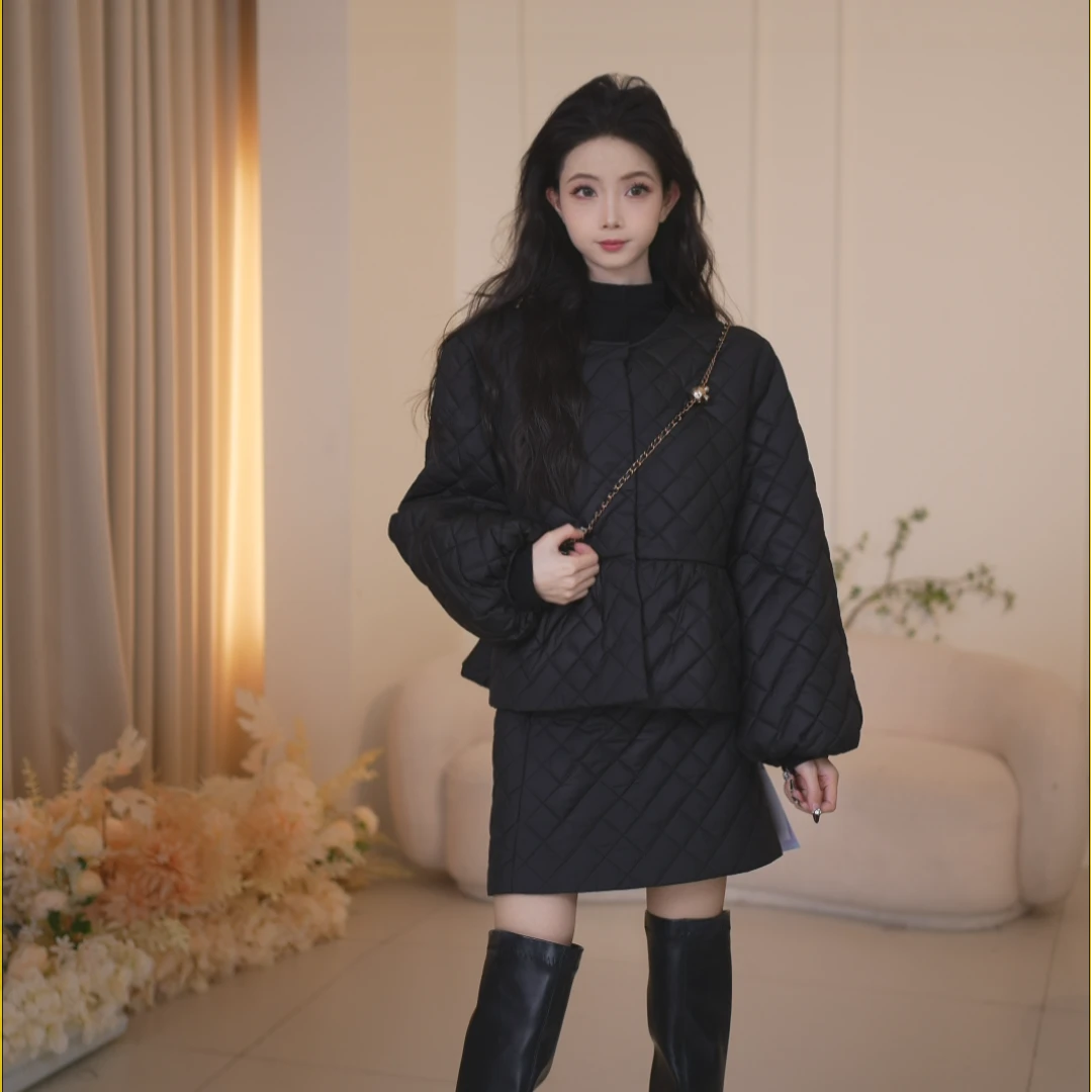 Basic House百家好黑色复古设计师百搭气质时尚套装B1385B535Z2