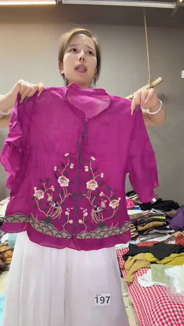 沐小睿服饰麻衣428