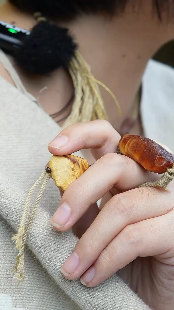 【闪购商品】蜜蜡裸石未镶嵌原石