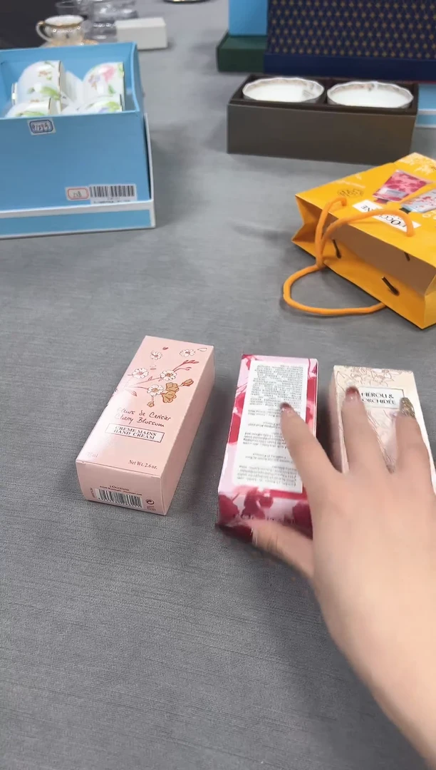 【闪购商品】瓷片新号开播不计成本欢迎点菜！