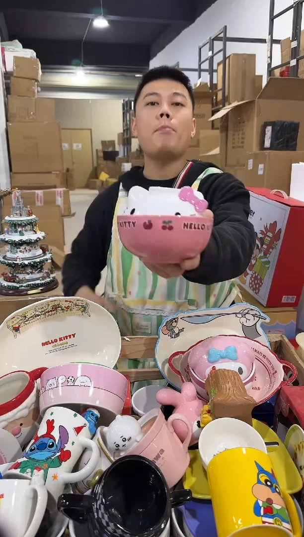 瓷片B款原盒kt猫带盖泡面碗