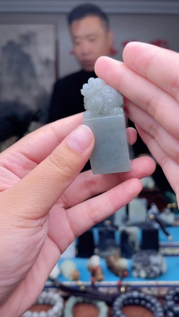 未镶嵌和田玉挂件1