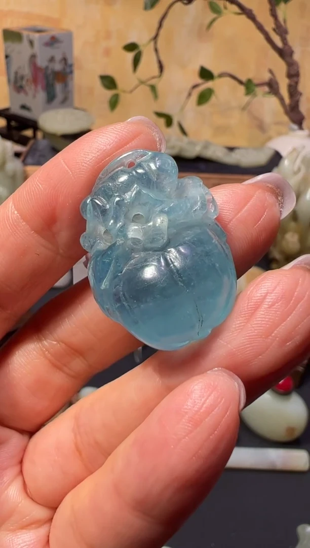 【闪购商品】天然水晶XHM-717 海蓝宝-前途无量