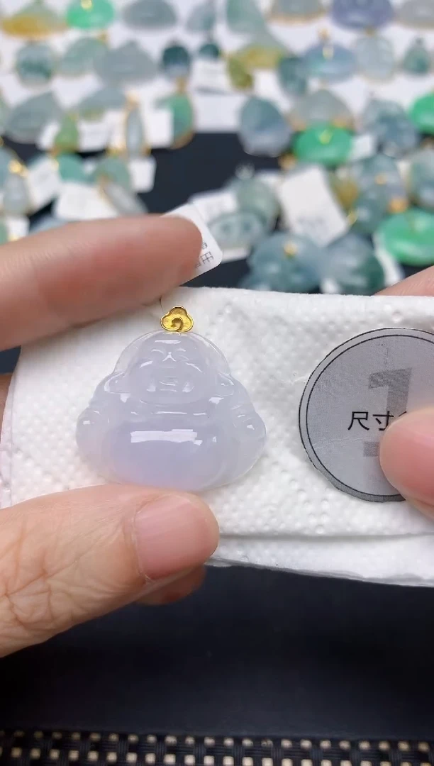 翡翠18K金镶嵌颈饰天然缅甸A货翡翠