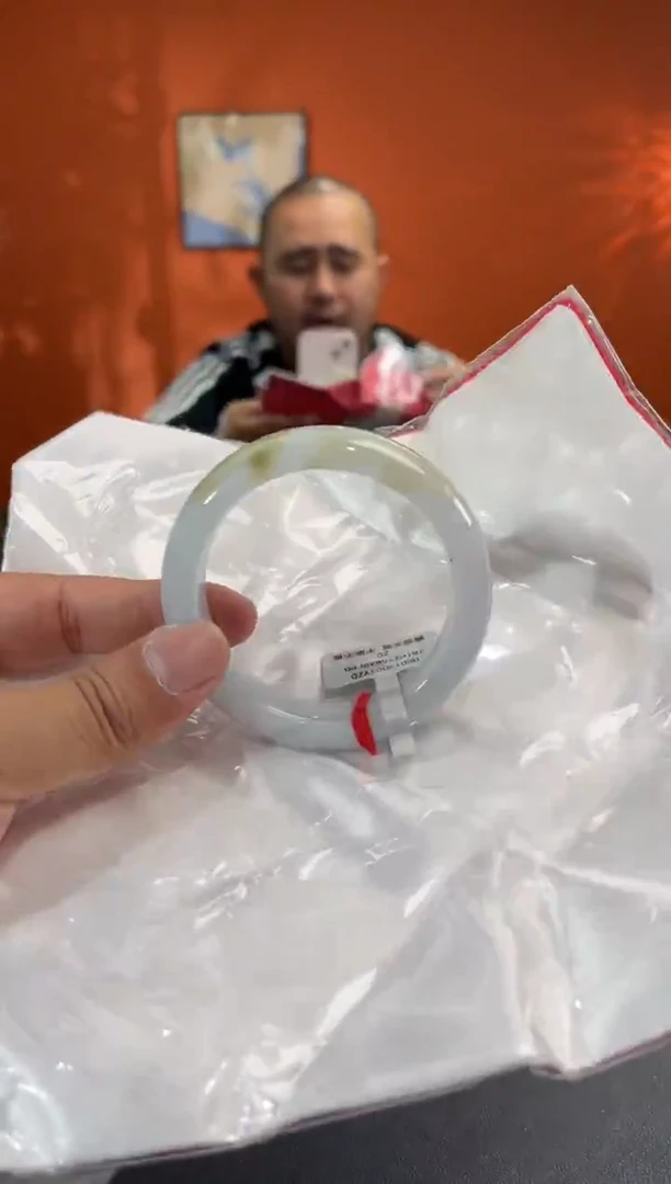 未镶嵌手镯翡翠8 55