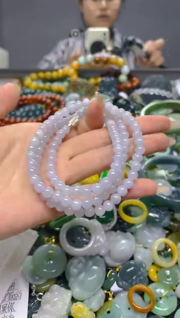 颈饰未镶嵌翡翠5MM/ J /翡翠A货，一件也是批发价