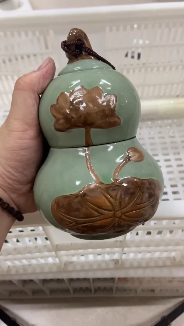 杯无运费险有瑕疵的摄影的产品有使用过的痕迹有点脏介意勿拍