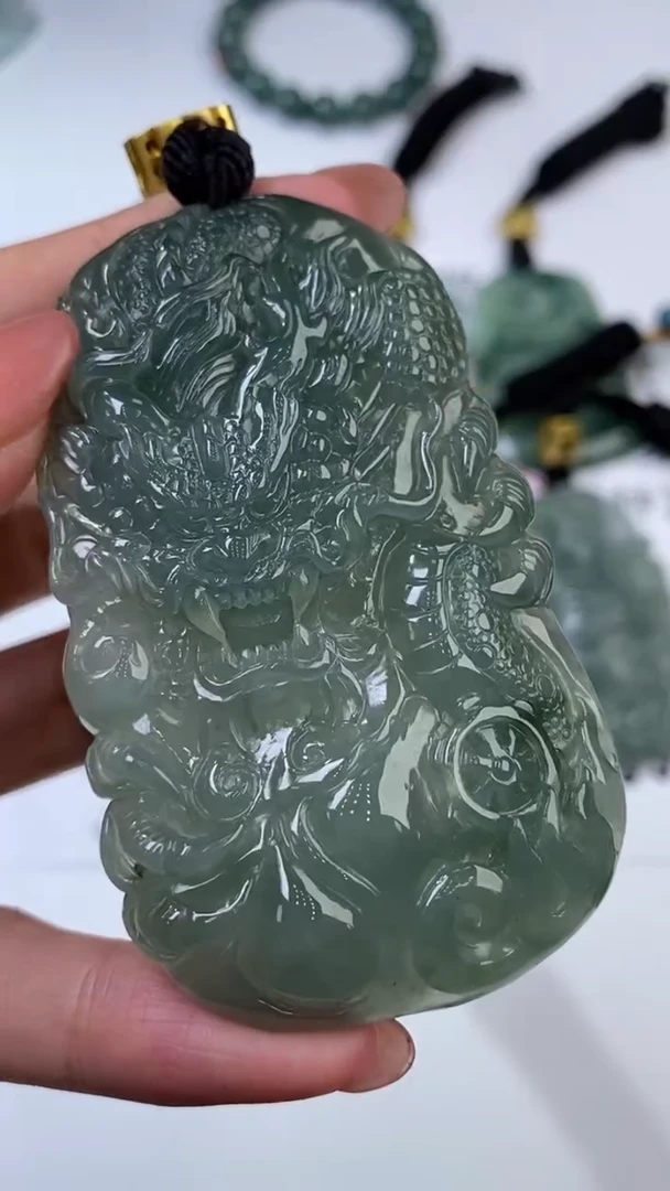 翡翠挂件未镶嵌301477