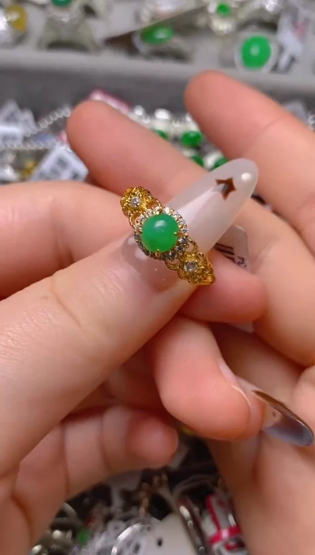 银S925镶嵌戒指翡翠百内无证书