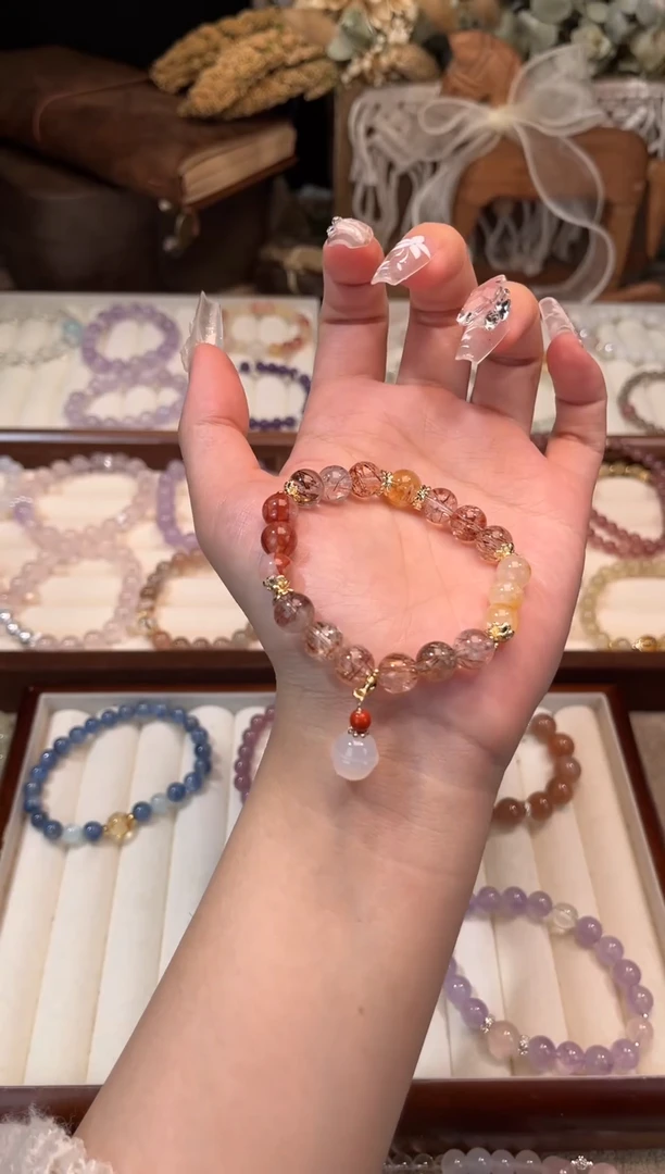 【闪购商品】水晶手链合金黑金超锦鲤s1138多样性发其一