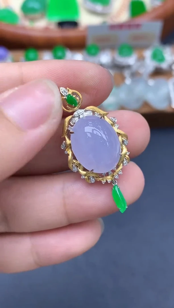 颈饰18K金镶嵌翡翠353-中国好珍宝