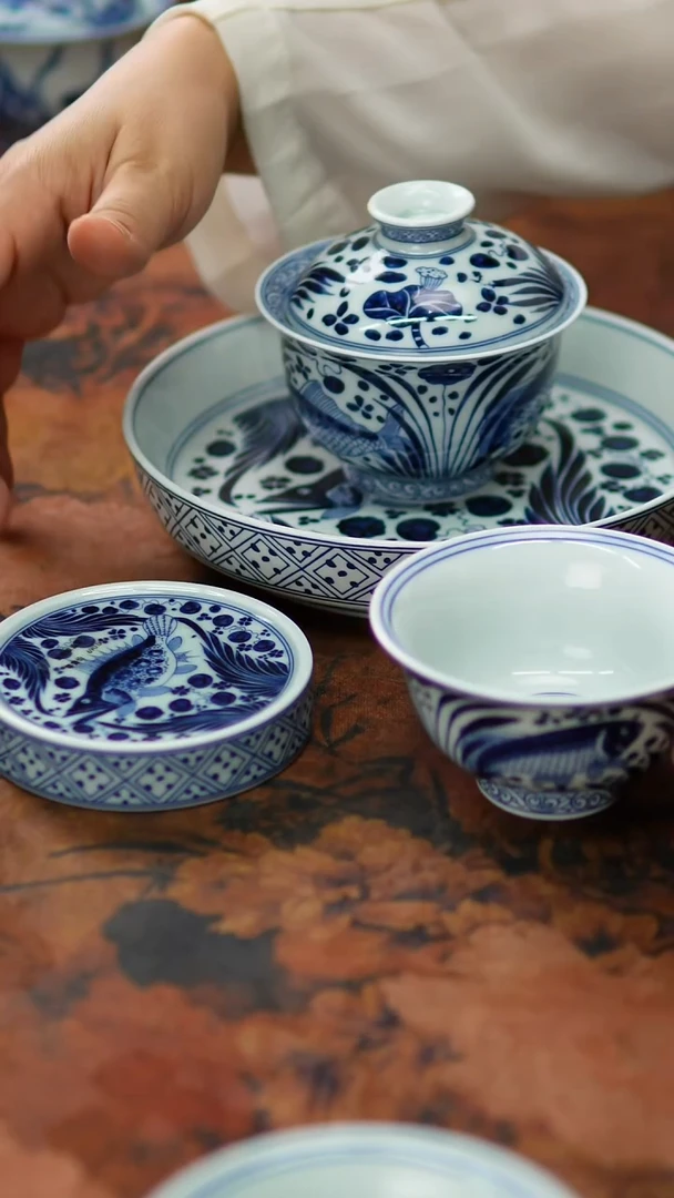 瓷片883【拍盖碗压手杯送盖置和微微瑕壶承】