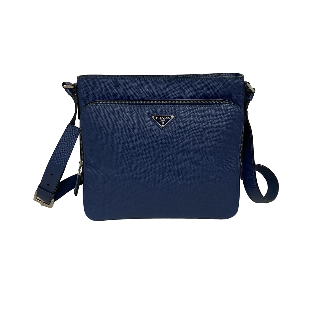99新 Prada/普拉达 男士休闲时尚百搭全皮蓝色十字纹斜挎包/02
