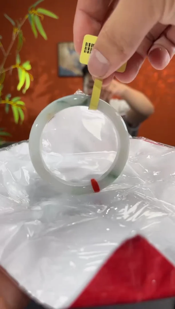 未镶嵌手镯翡翠翡翠手镯
