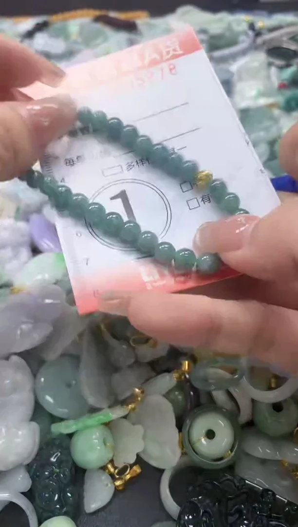 翡翠未镶嵌颈饰闪购0005278