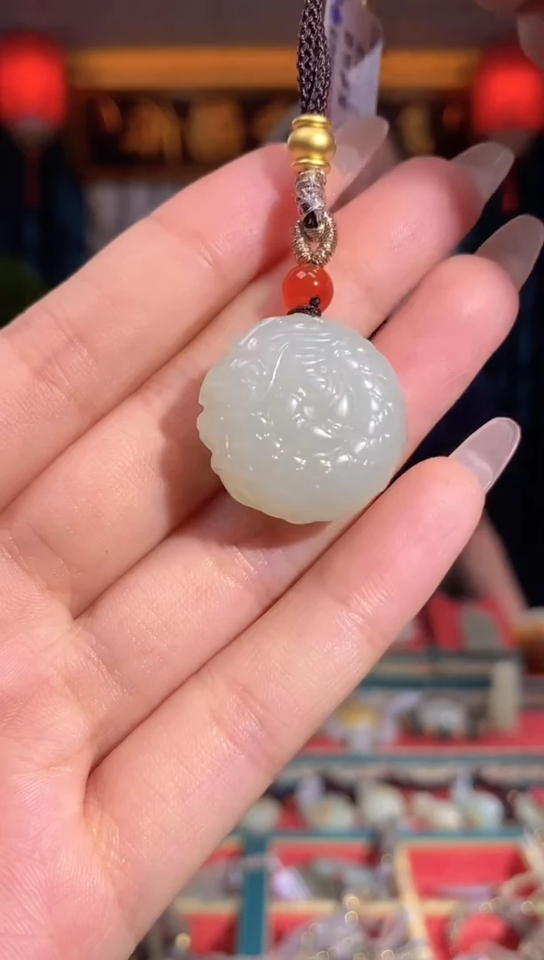 和田玉未镶嵌挂件龙扣