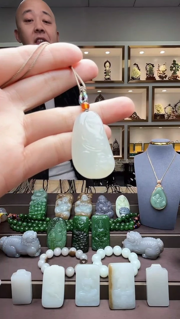 【闪购商品】和田玉挂件未镶嵌苏