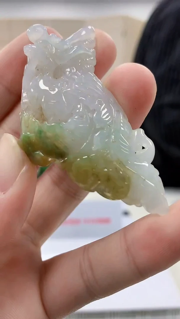【闪购商品】定制翡翠未镶嵌5153bb-毛货挂件103