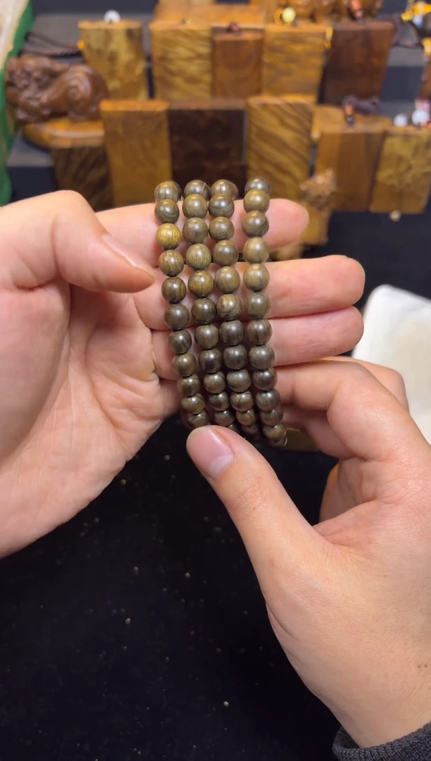 【闪购商品】楠木（金丝楠）其他0.8绿念珠260