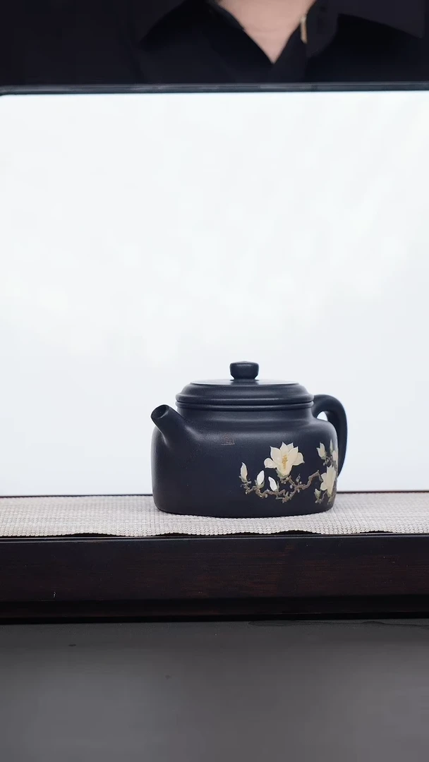 茶壶紫砂黑泥泥绘德钟
