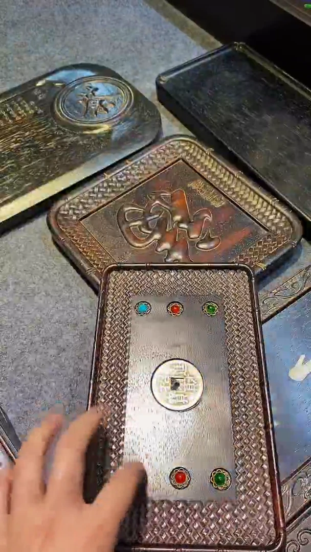 木紫檀雕刻一物一拍