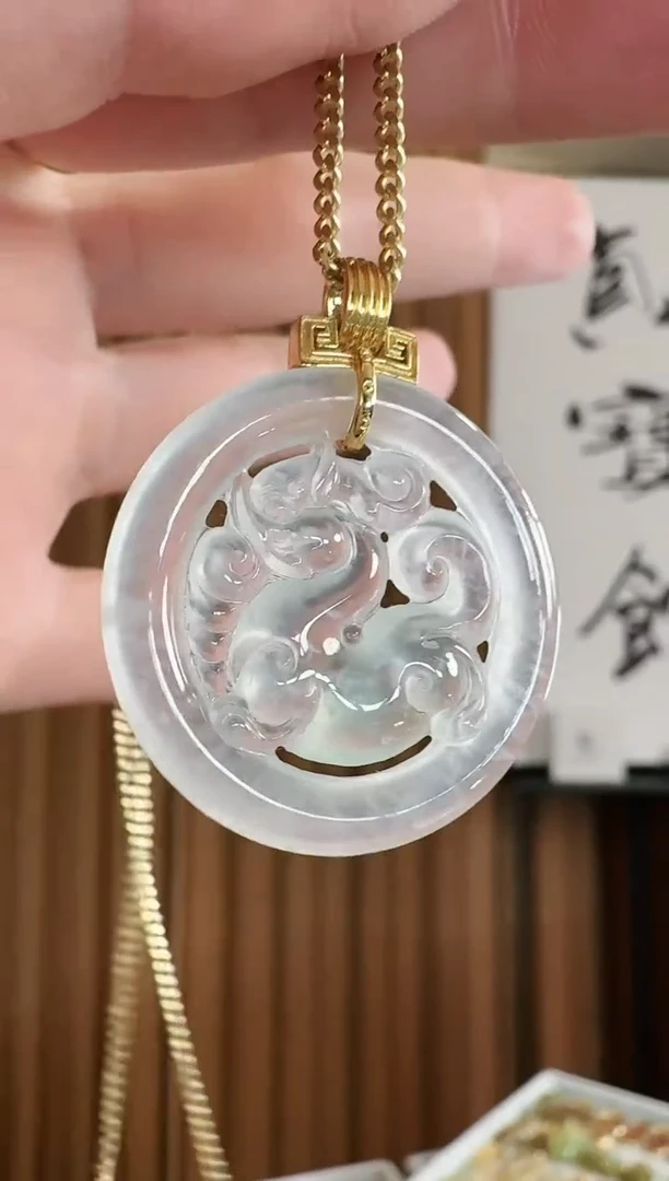 吊坠(不含链)18K金镶嵌翡翠吊坠