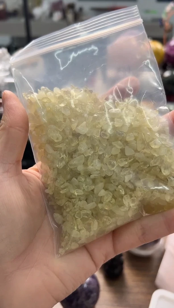 未镶嵌珠宝半成品水晶M002 约200克一包