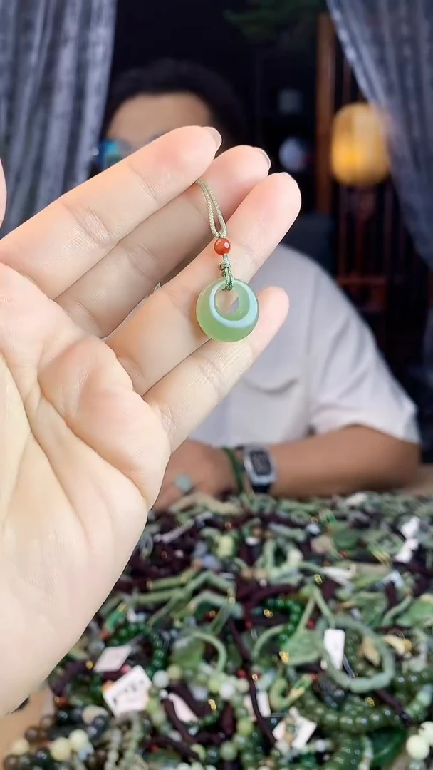 和田玉未镶嵌挂件多样性发货拍一发一