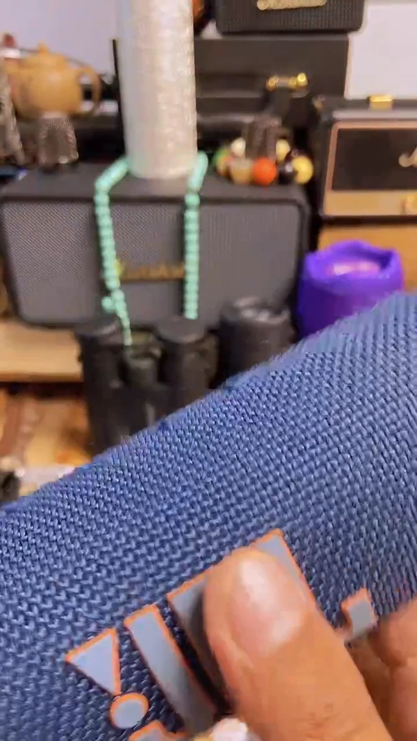 瓷片闪购商品，如图所示