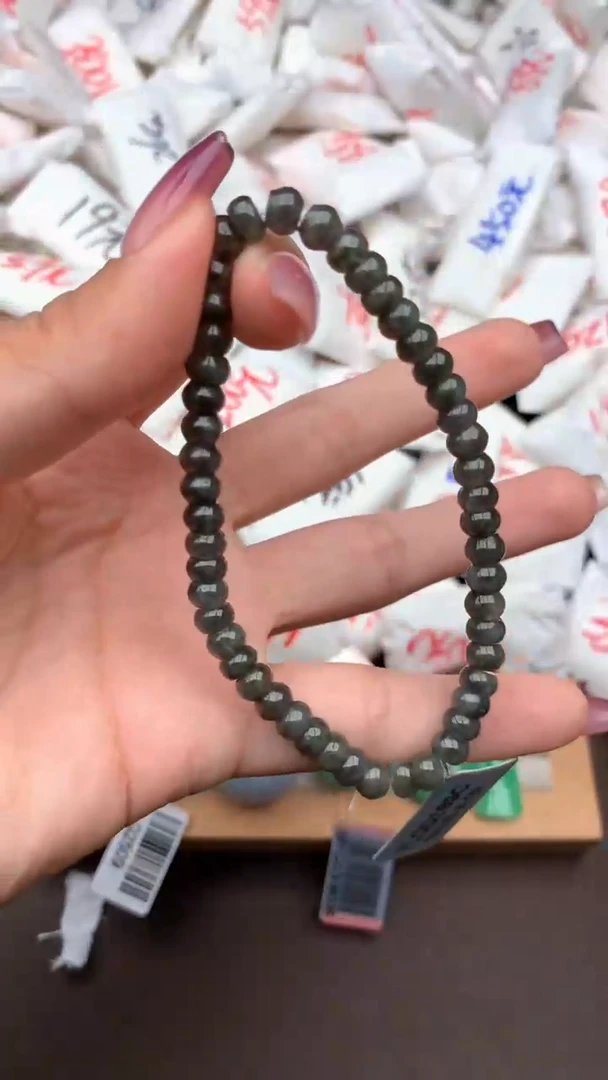 【闪购商品】翡翠手串未镶嵌—