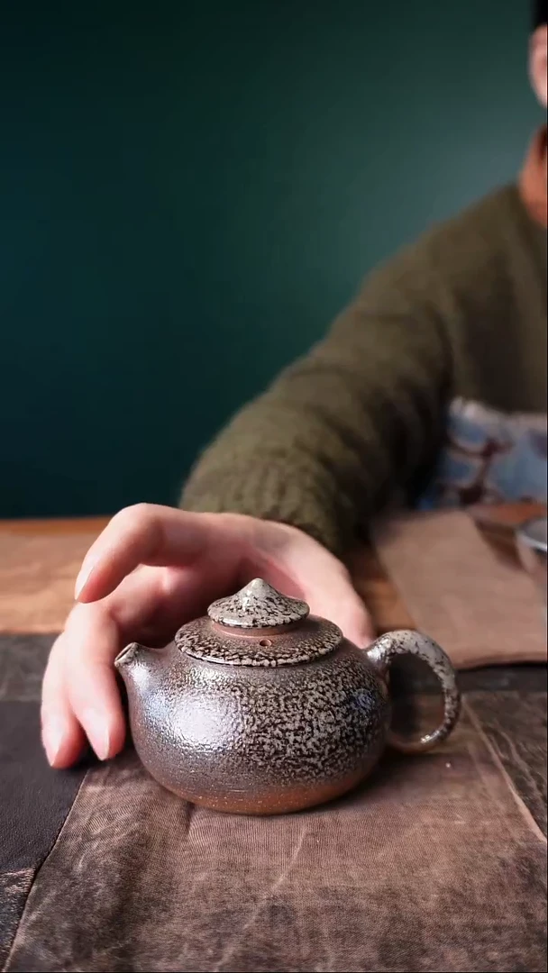 031器韵堂备前天坛壶