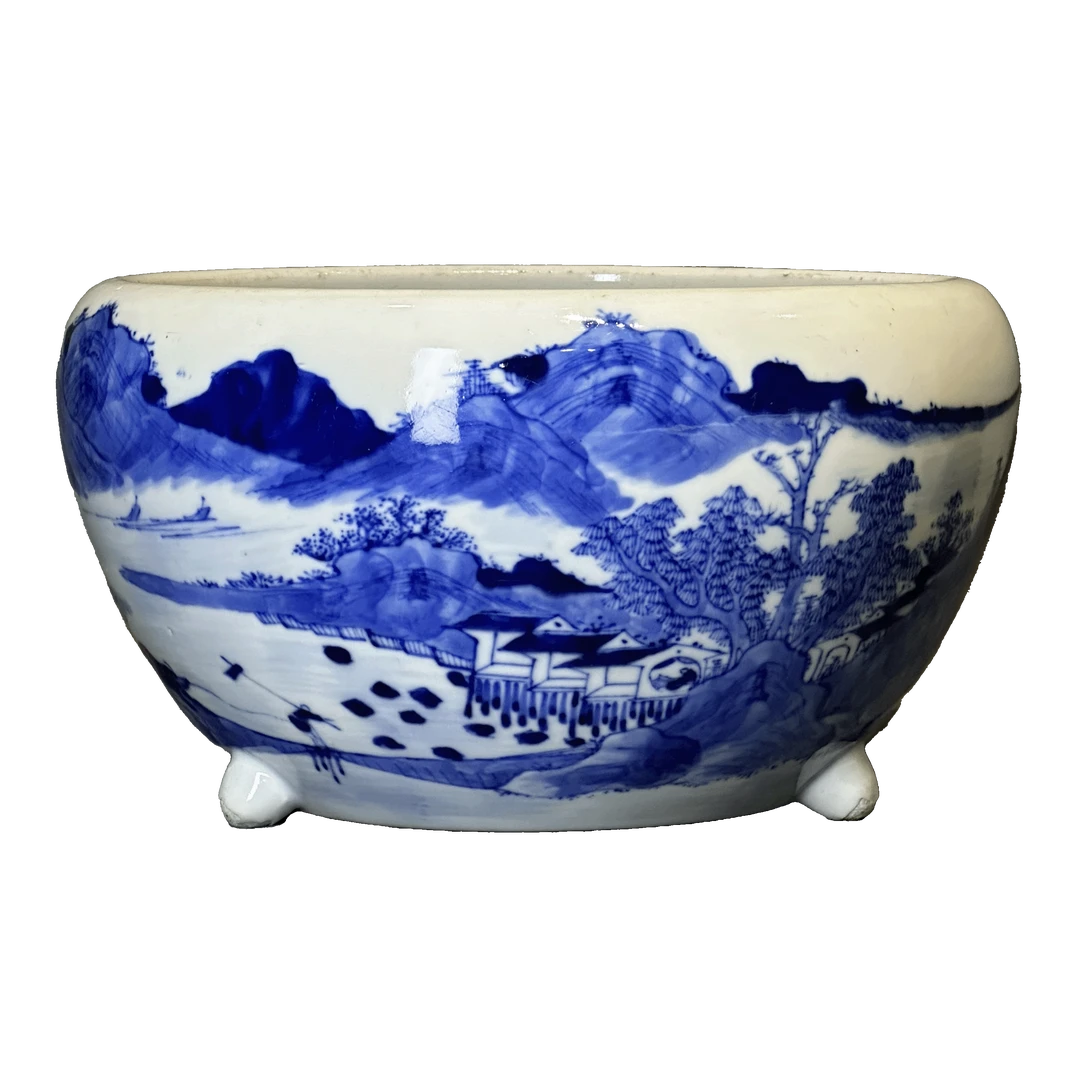 25190331y青花山水纹三足香炉