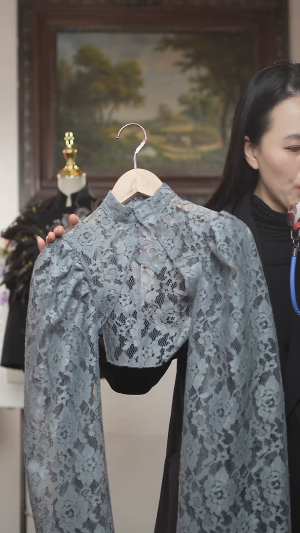 130码灰色蕾丝罩衫艺桐轩儿童潮服