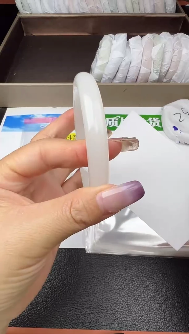 未镶嵌手镯石英质玉圈口60 61