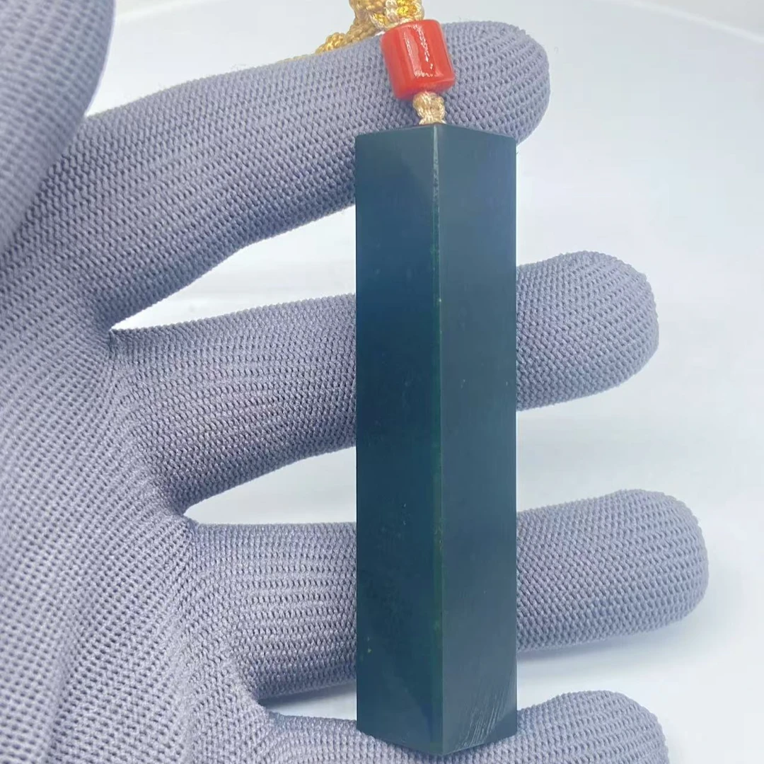 倔绿印纽印章手把件
