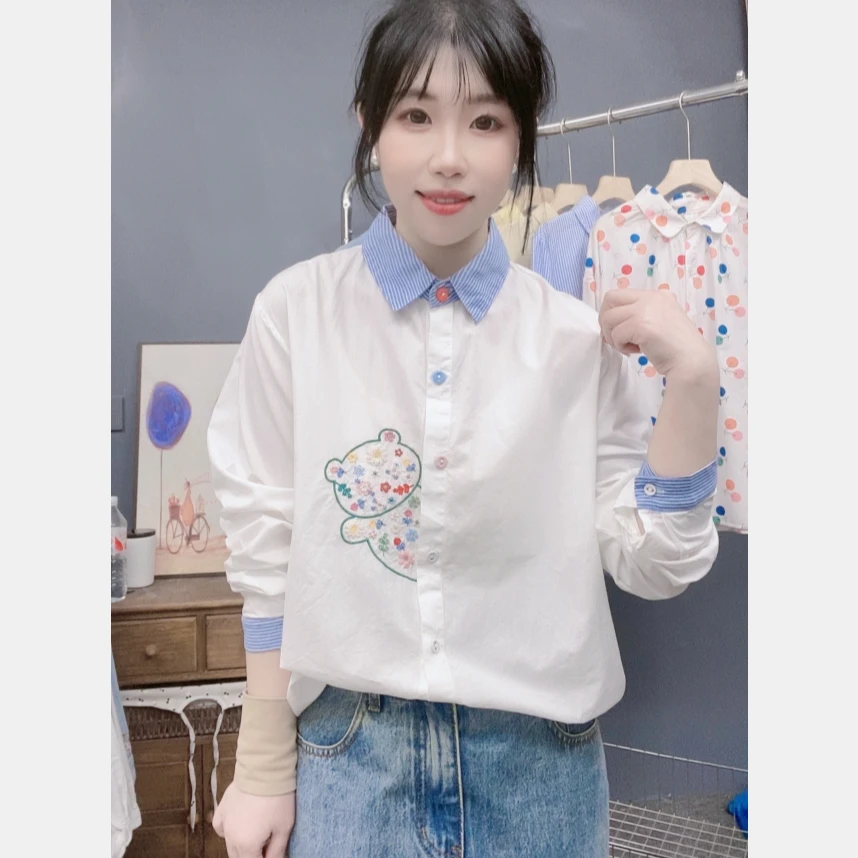 高级感蓝白条刺绣小熊条纹拼接彩扣宽松百搭长袖衬衫女