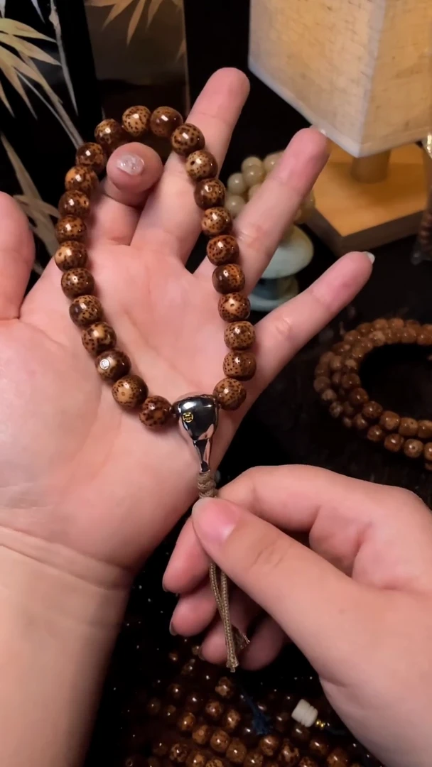 吊坠星月菩提精工级中珀花皮桶珠搭配银界三通款10*9手持