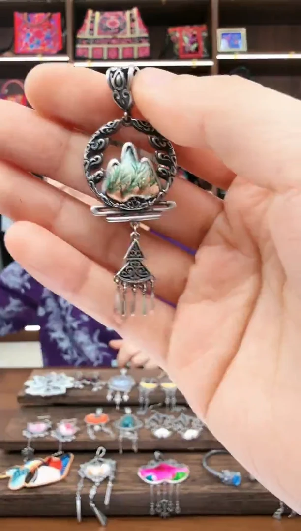 【闪购商品】织绣105蚩梦苗族古绣