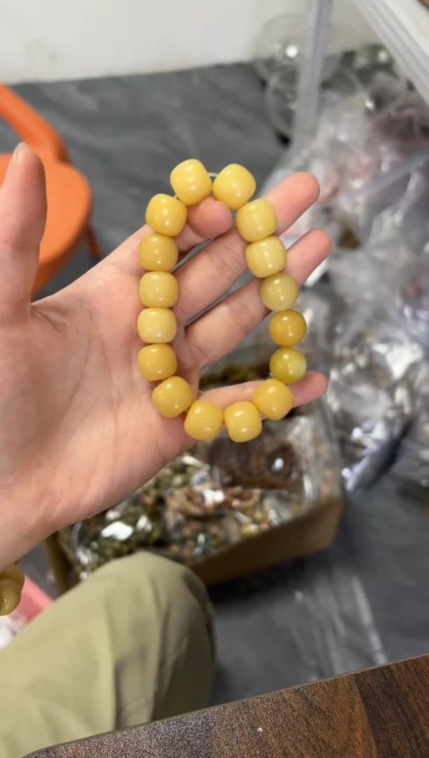 菩提根/象牙果手串奶咖黄圆珠桶珠款手串[1672]