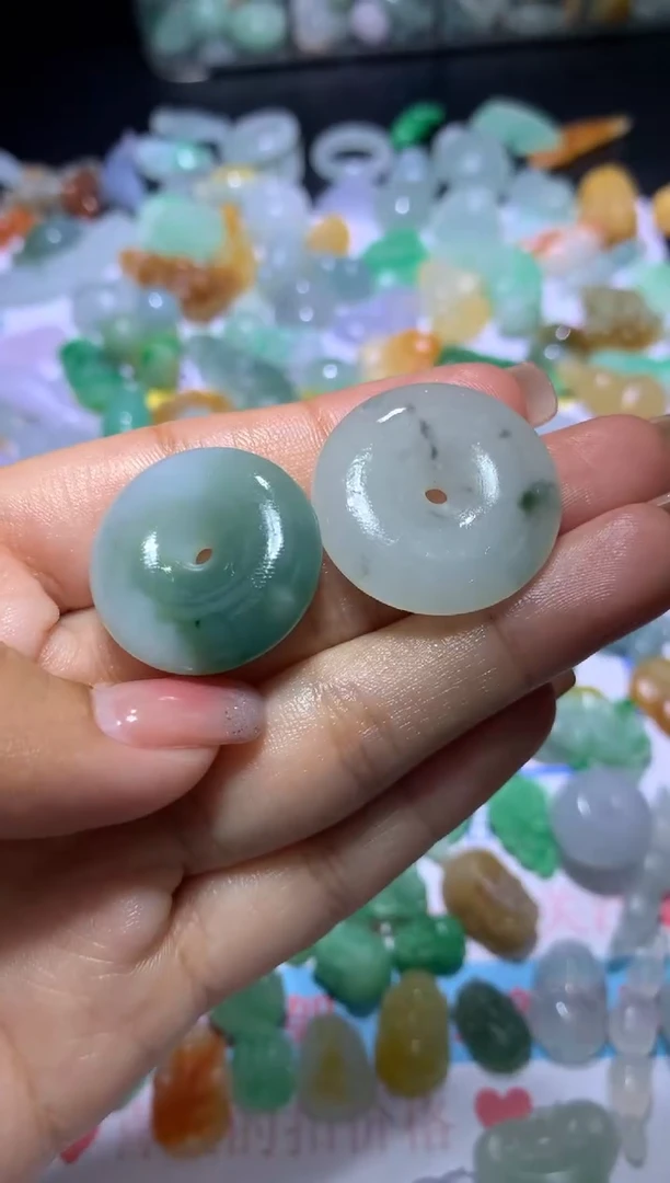定制翡翠未镶嵌CXX012907