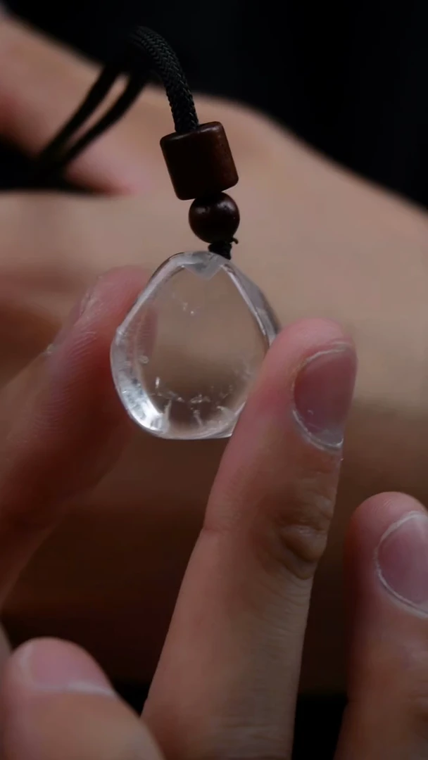 吊坠(赠链)未镶嵌水晶水晶