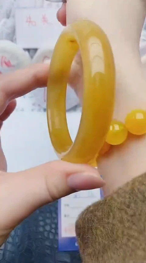未镶嵌手镯石英质玉x70+62-63